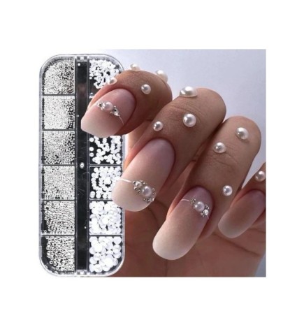 Nailart Dekoration – Silberne Perlen und Caviar